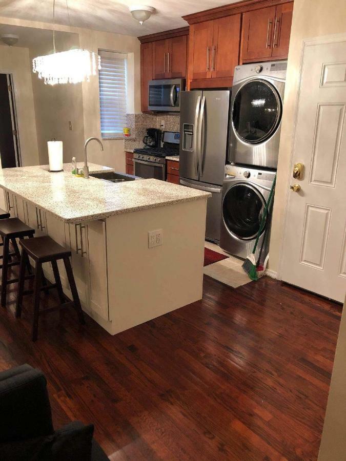 Brooklyn 3 Bedroom 1 Bathroom 8 Minutes To Subway 30 Minutes To Manhattan Nova York Exterior foto